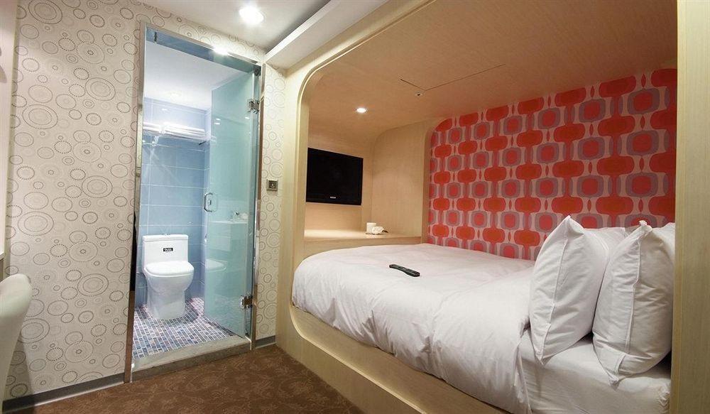 Hotel Leisure 台中輕行旅 Buitenkant foto