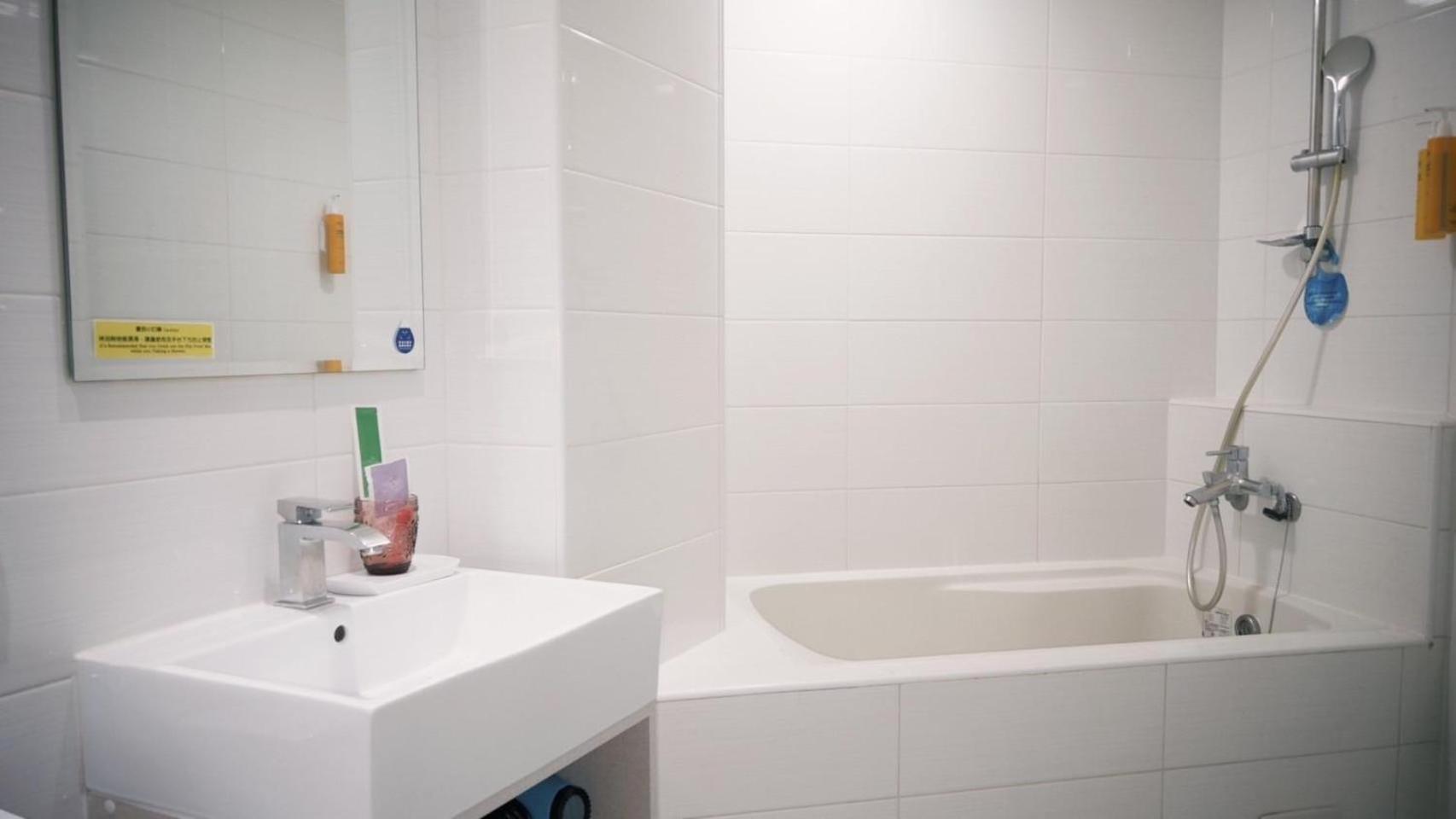 Hotel Leisure 台中輕行旅 Buitenkant foto